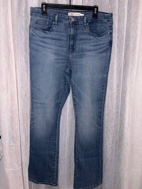 Signature by Levi Strauss Women's Light Blue Boot Cut Jeans